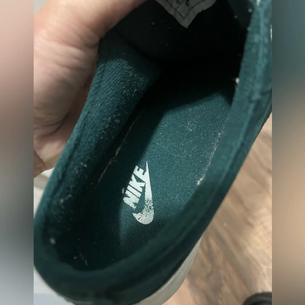 1996 Nike GTS Dark Green Canvas Sneakers with White Laces